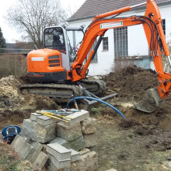 images/bagger_arbeiten/20180322-151837.jpg